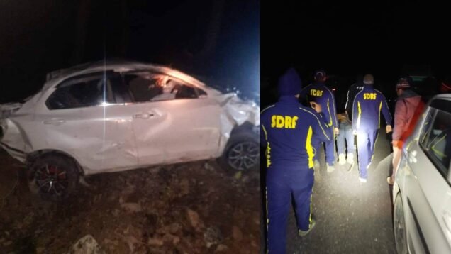 car fell into ditch 2 died